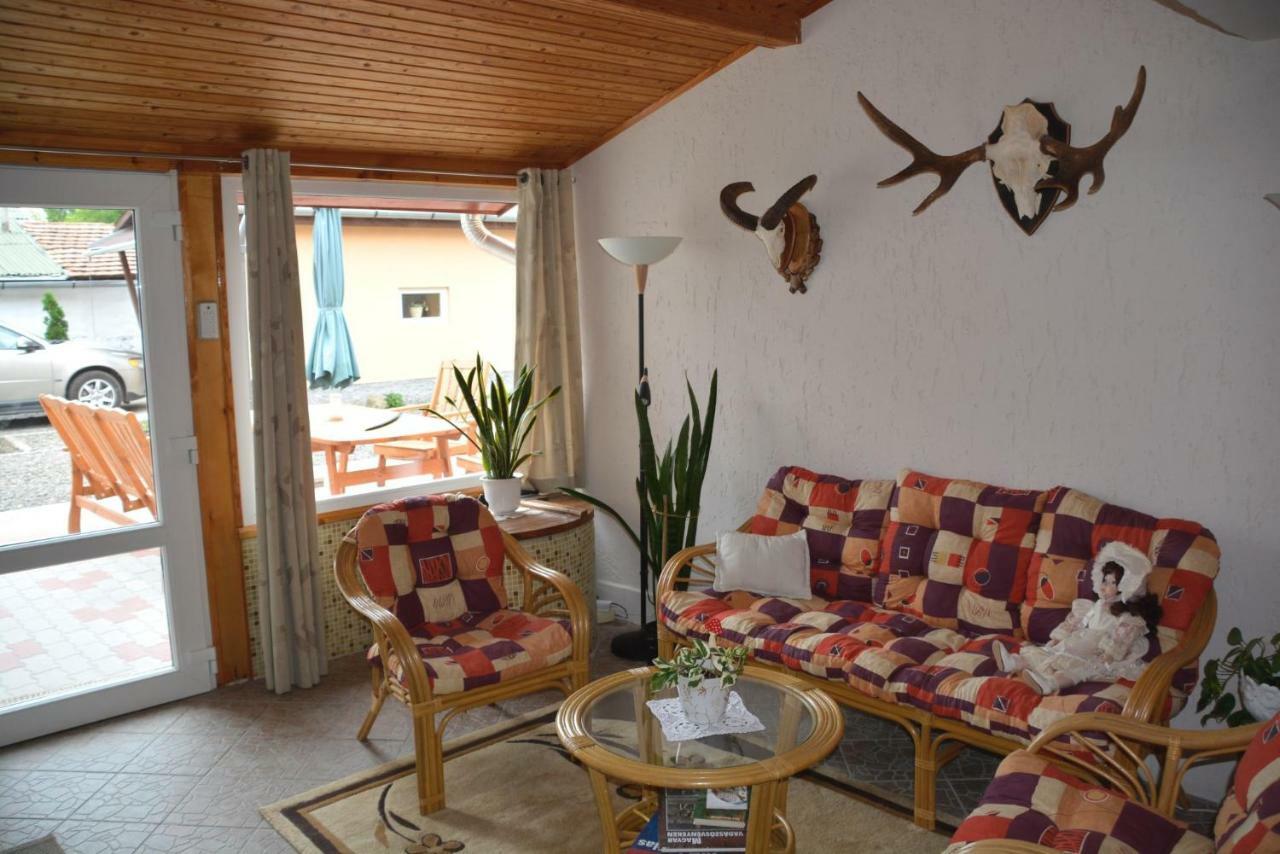 Panorama Vendeghaz / Guesthouse Felsőtárkány Exteriör bild